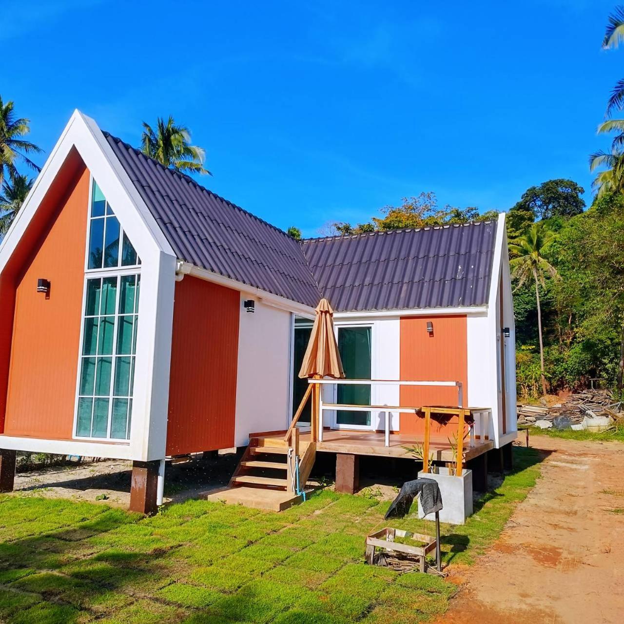 Koh Kood Neverland Beach Resort Ko Kut Exterior photo